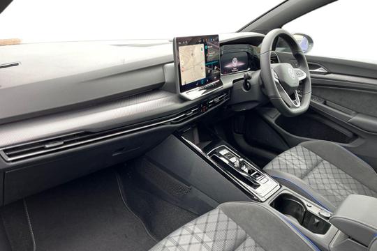 Volkswagen Golf Photo autoimg-17f11e94bb4977b57e9772b78ba227fef0bc8011.jpg