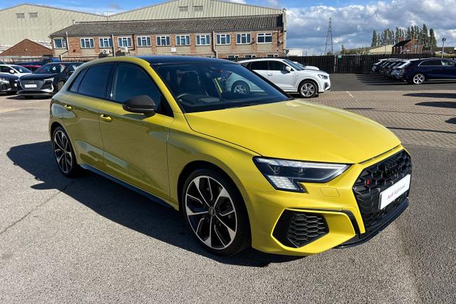 Audi S3 Photo 21