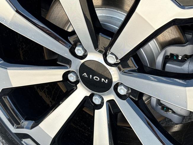 AION V Photo 27