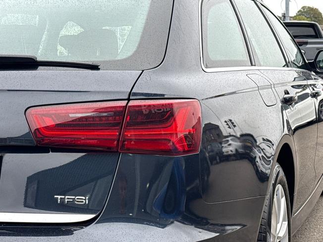 AUDI A6 Avant Photo 18