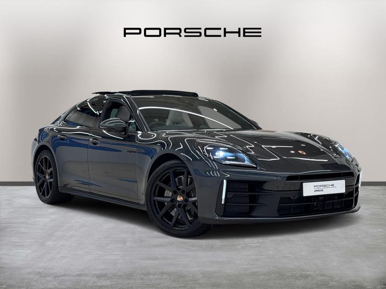 Used PORSCHE Panamera