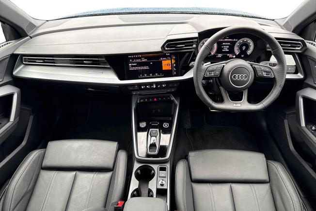 AUDI A3 Photo 10