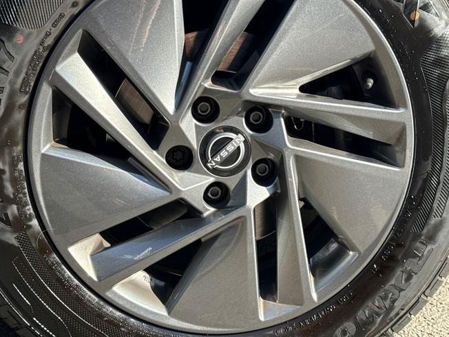 NISSAN Qashqai Photo 25