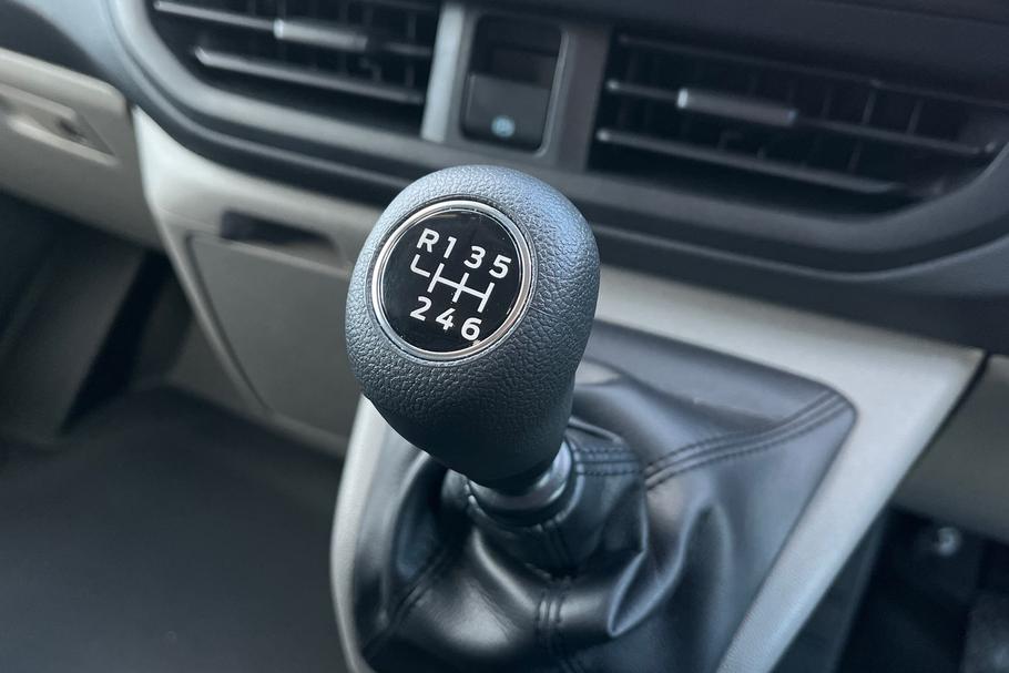 Used FORD TRANSIT CUSTOM SD75OKW 26