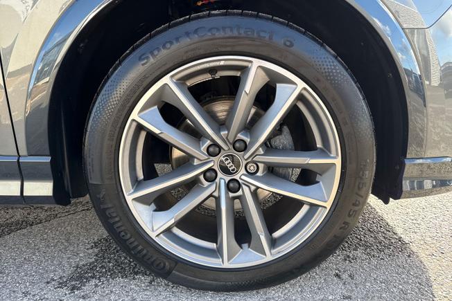 Audi Q3 Photo 31