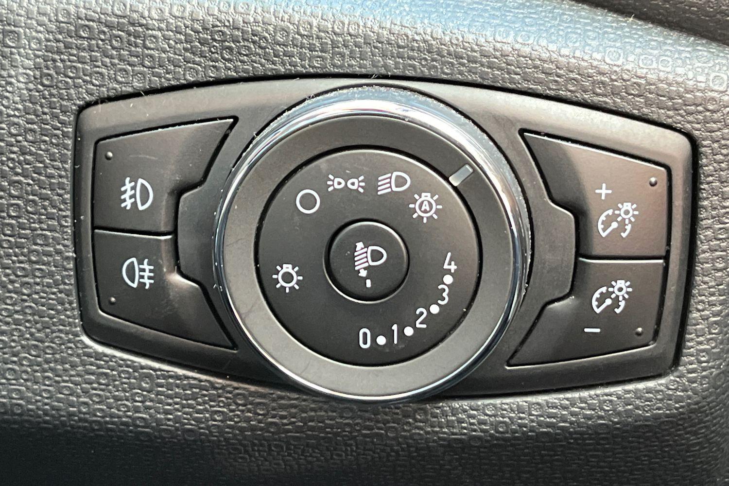 Ford ECOSPORT Photo 39