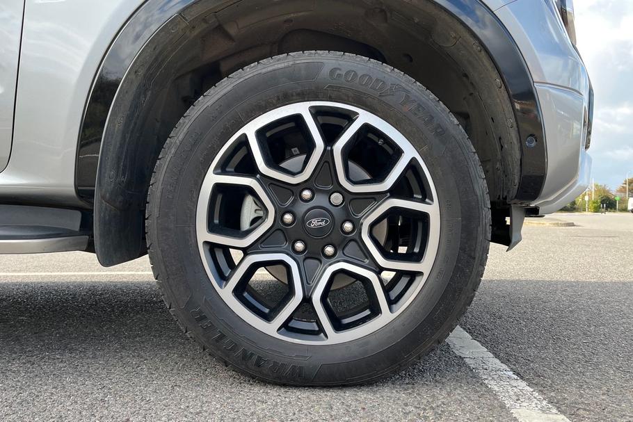 Used FORD RANGER LV25MXU 23