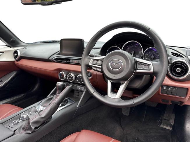 MAZDA MX-5 Photo 6