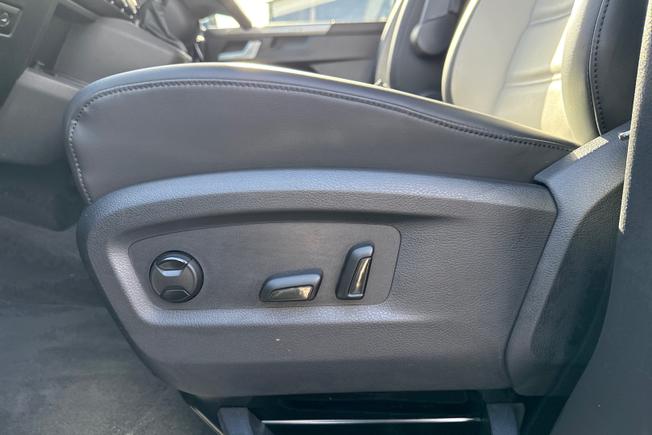 Volkswagen Caravelle Photo 45