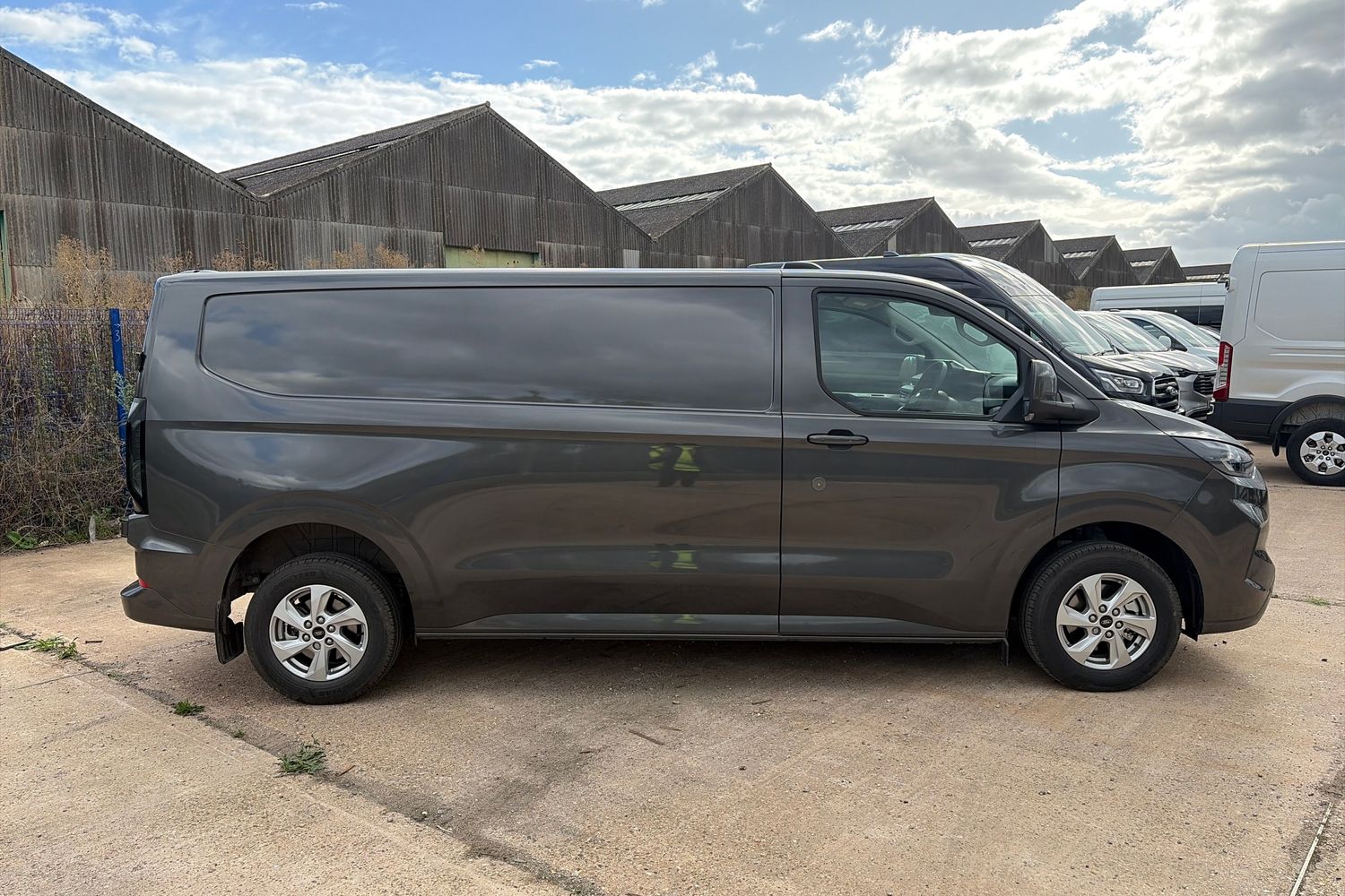 Ford TRANSIT CUSTOM Photo 20