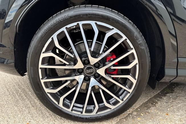 AUDI SQ5 Photo 5
