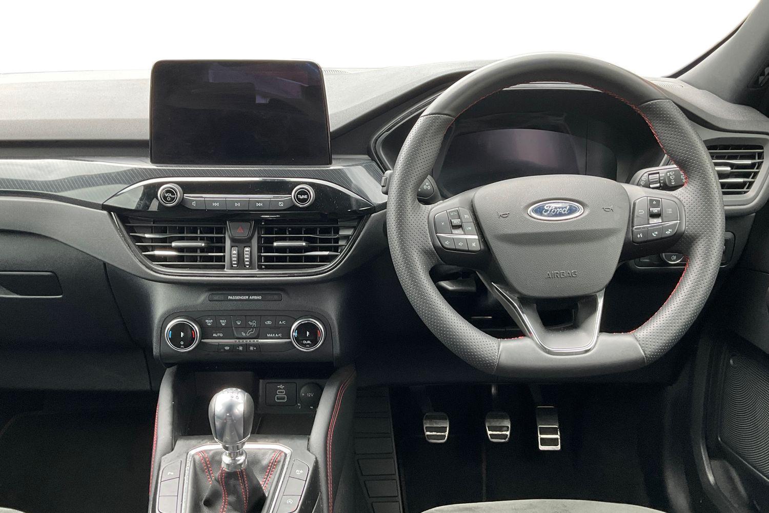 Ford KUGA Photo 10