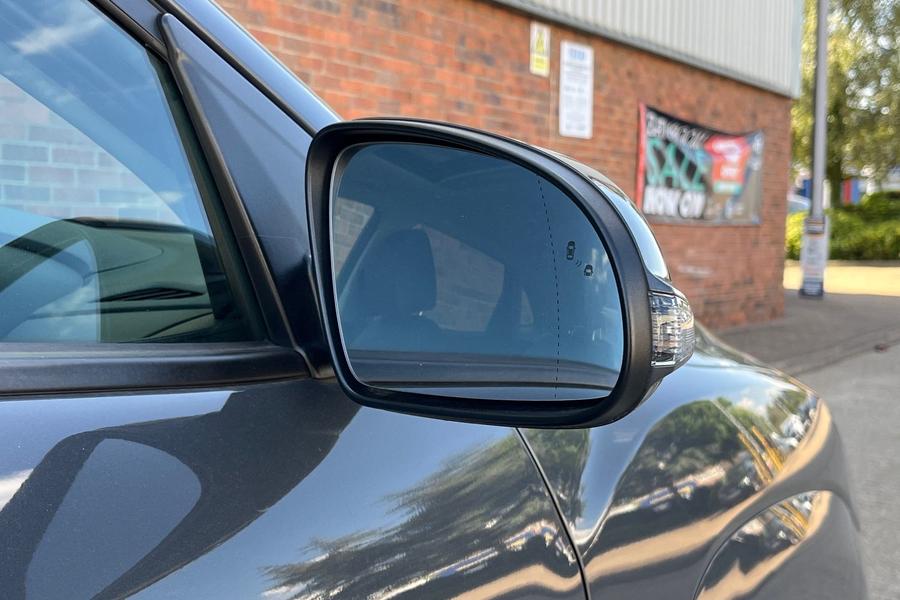 Hyundai KONA Photo autoimg-1814e327058540edd25c2ac07b13b5213612c457.jpg
