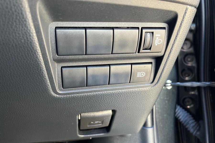 Toyota YARIS Photo autoimg-18155b445b8ce2aab86faa94defd3dd4704a6dd5.jpg