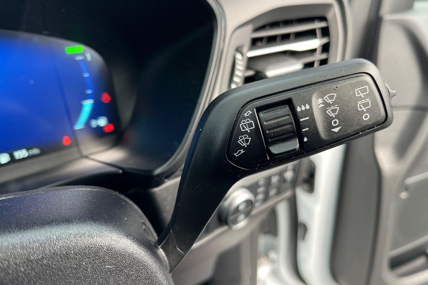 Ford KUGA Photo 14