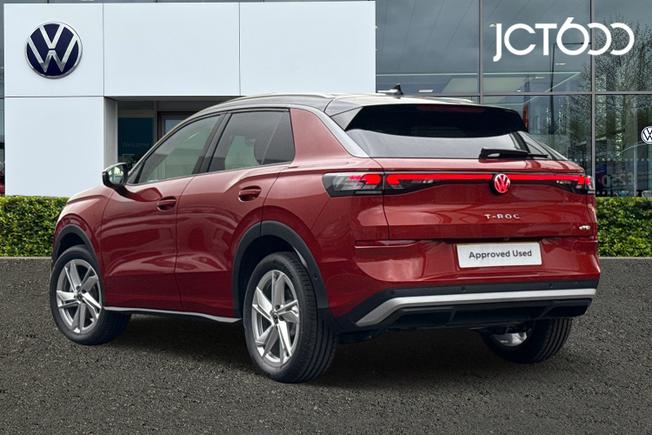 VOLKSWAGEN T-Roc Photo 3