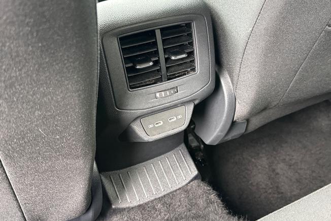 Volkswagen T-Roc Photo 49