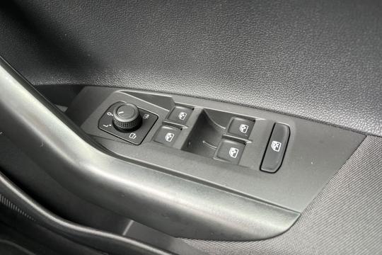 Volkswagen Polo Photo autoimg-181e2e24be657c230d567c6ad23b945f13ce0f2d.jpg