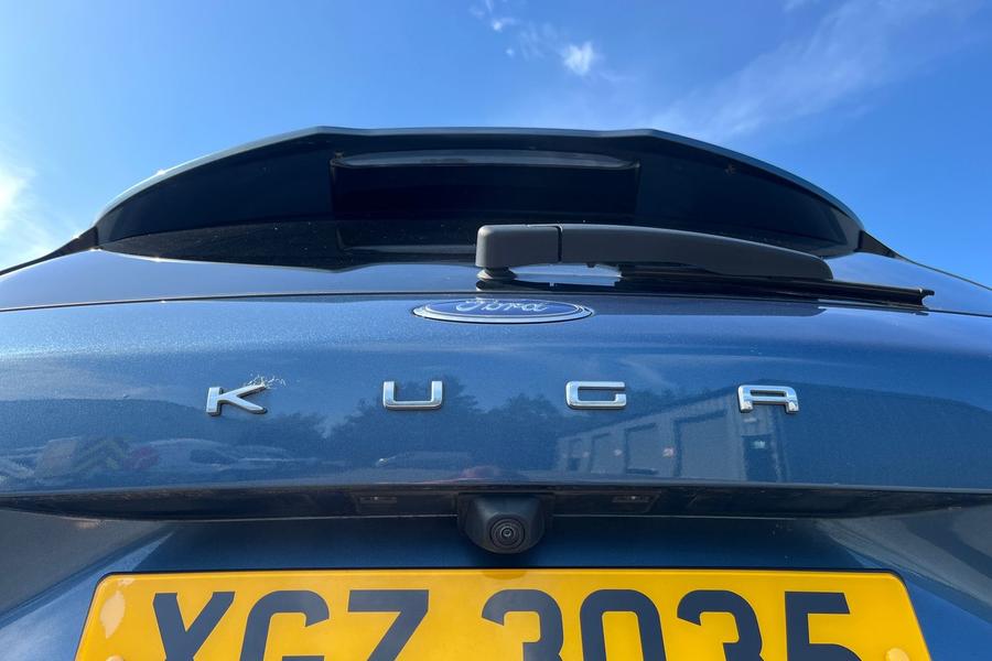 Ford KUGA Photo autoimg-181ec09cc7d5a75512b181a77f2c324cab5e7e28.jpg