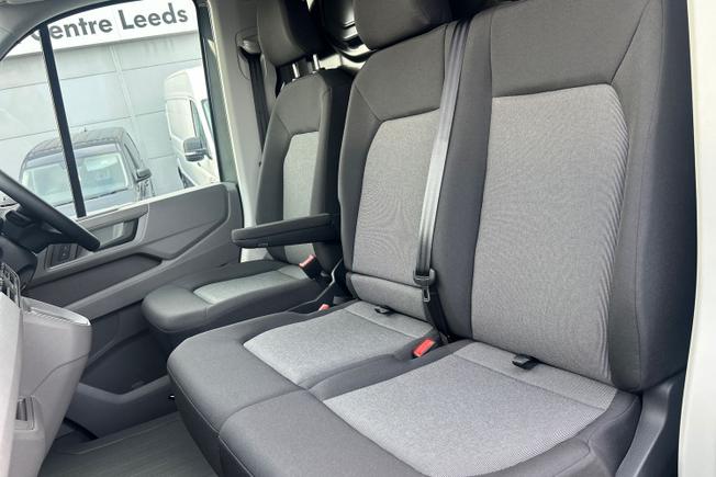 VOLKSWAGEN Crafter Photo 34