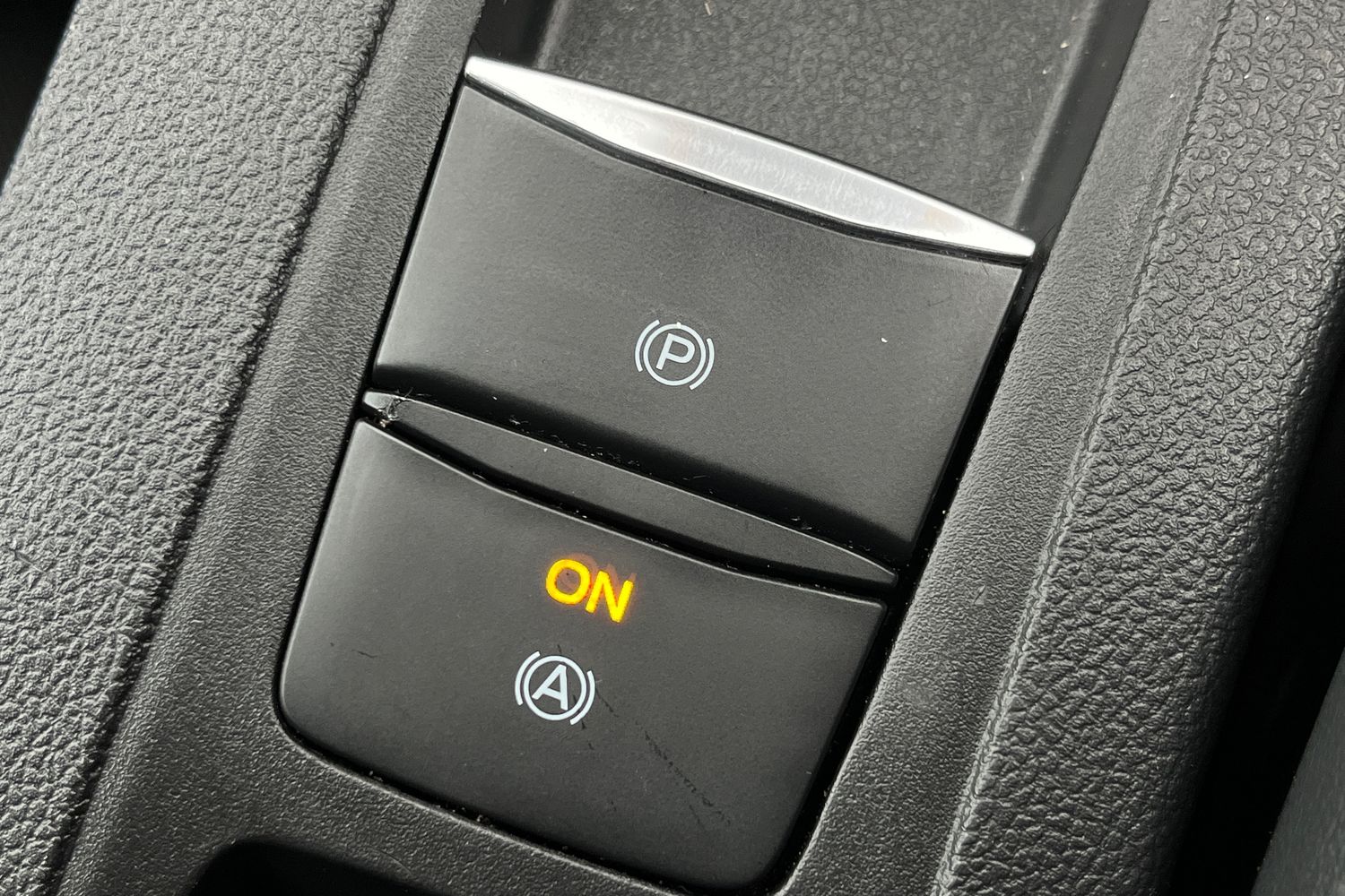 Ford FOCUS Photo 35