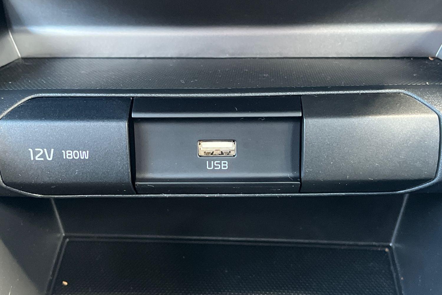 Kia STONIC Photo 39