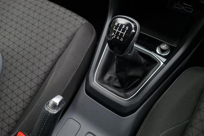 Volkswagen T-Cross Photo 25