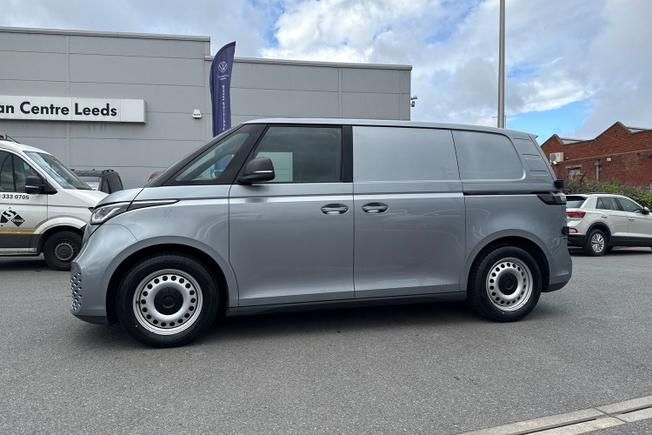 VOLKSWAGEN ID. Buzz Cargo Photo 44