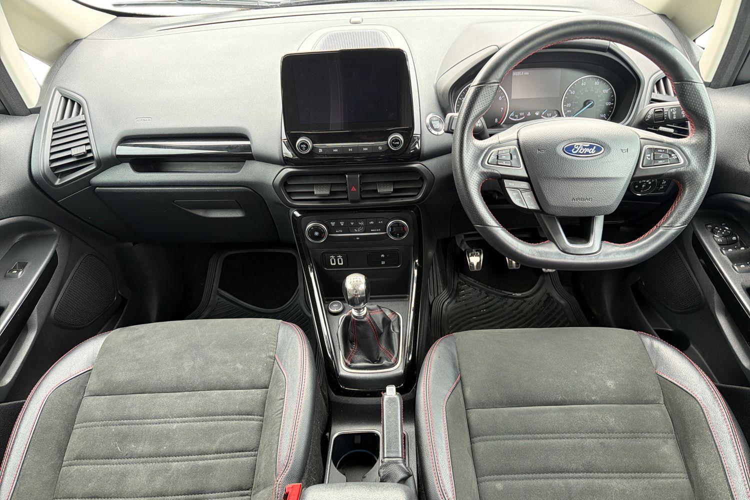 Ford ECOSPORT Photo 9