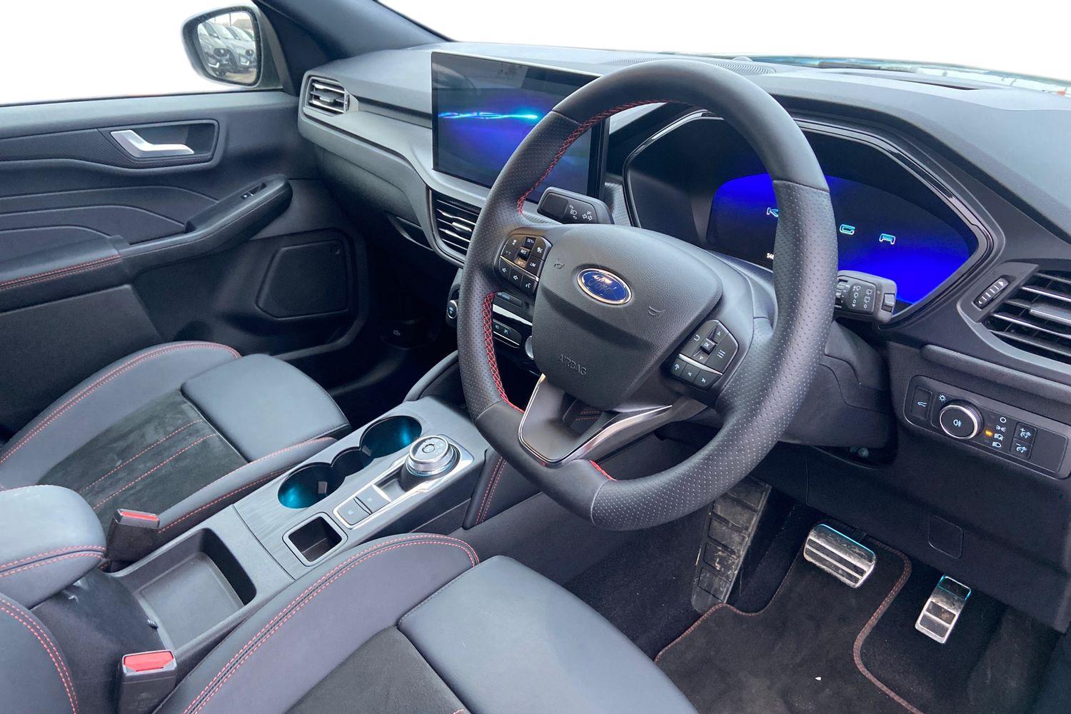 Ford KUGA Photo 8