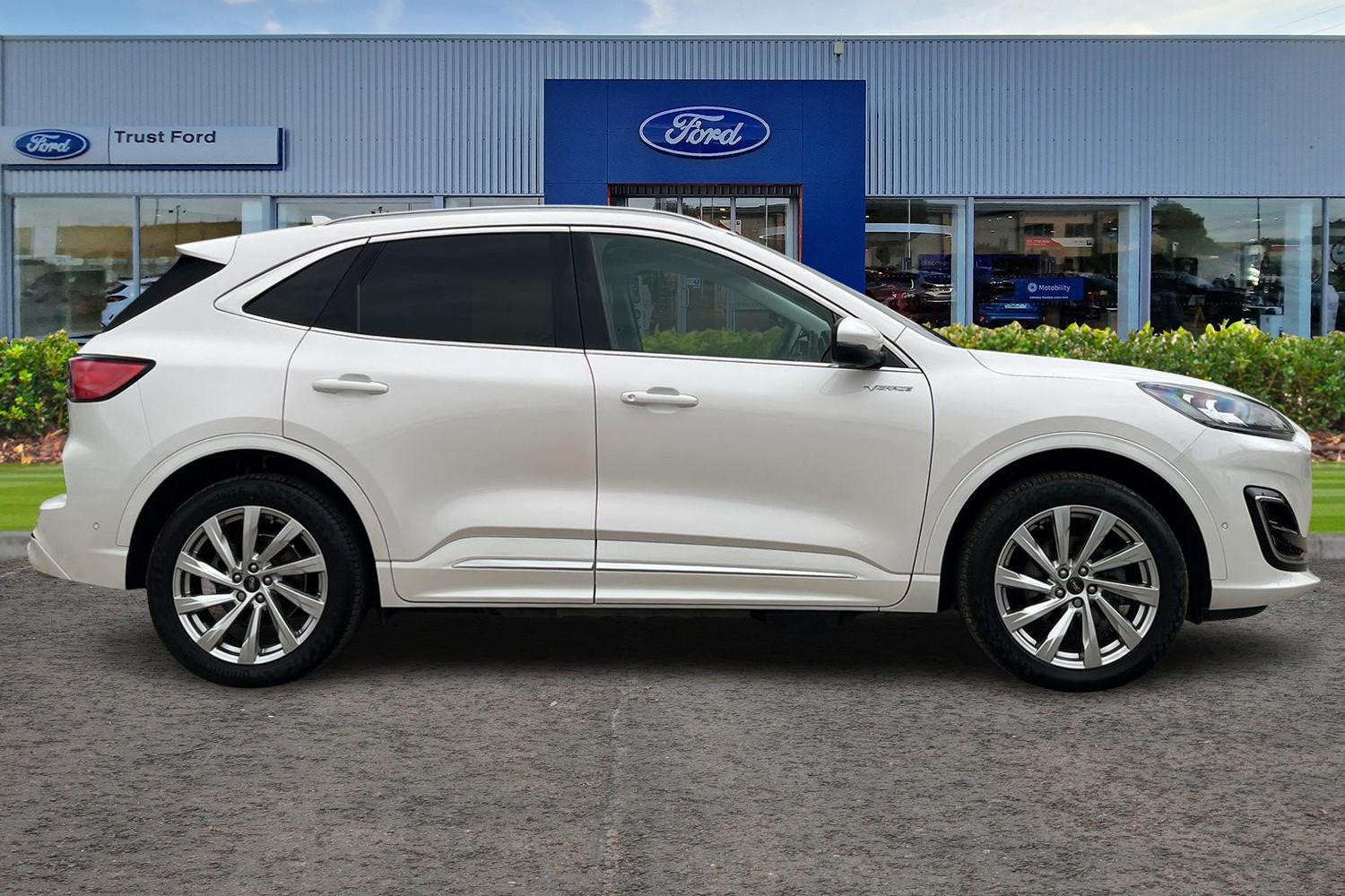Ford KUGA Photo 2