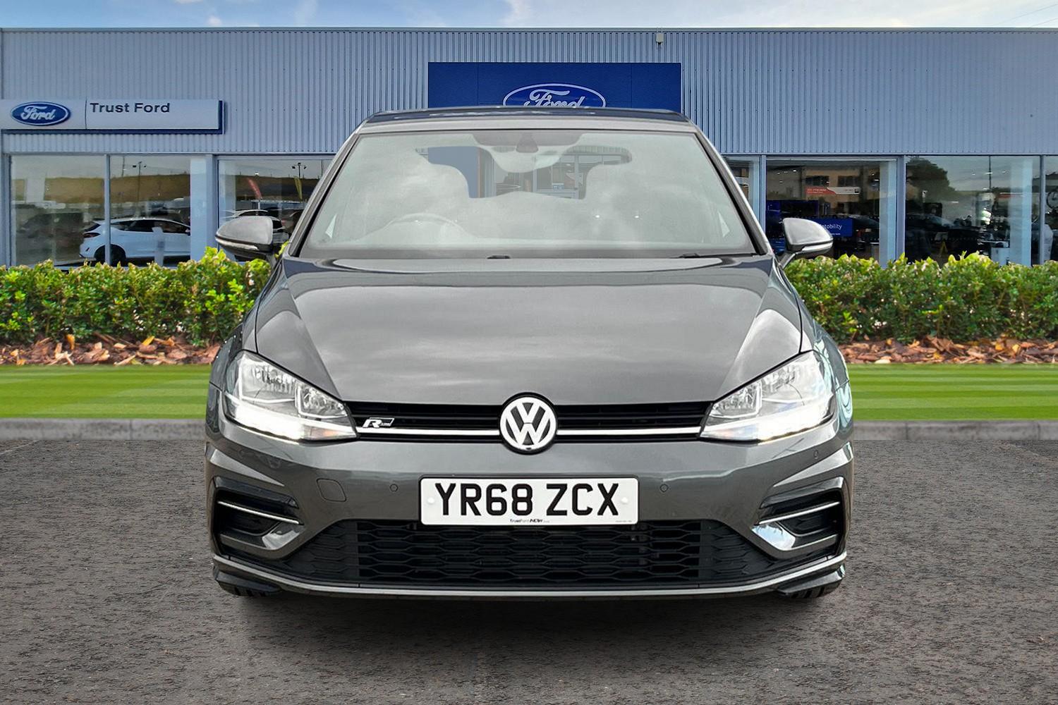 Volkswagen GOLF Photo 5