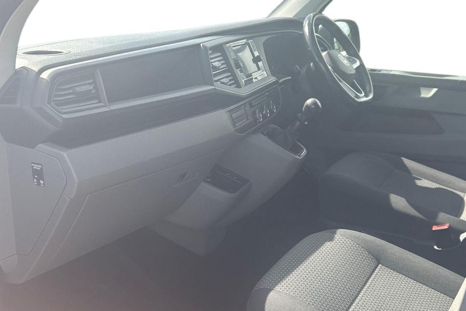 Used Volkswagen TRANSPORTER AV22GHY 4