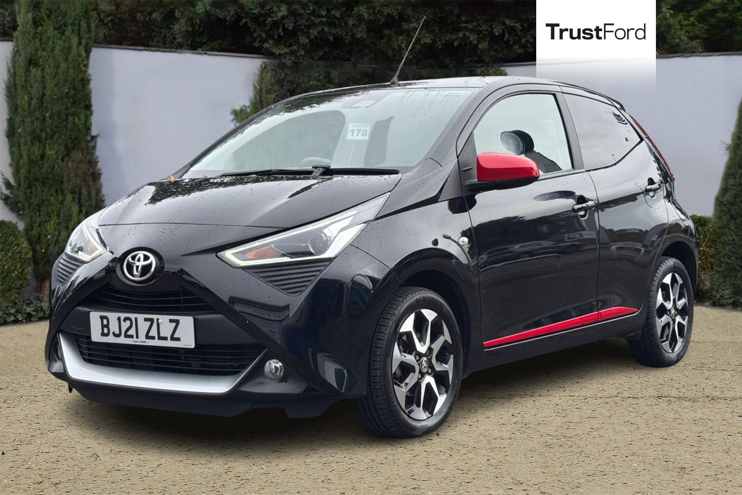 Toyota AYGO Photo 4