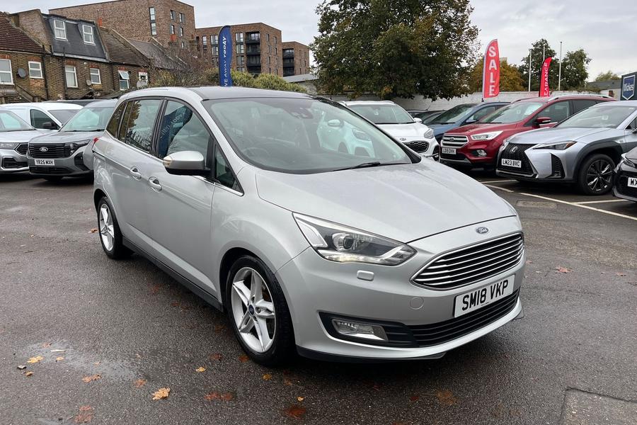 Ford GRAND C-MAX Photo autoimg-18429ff24babea94e17b222ca2db1d1c4eed205b.jpg