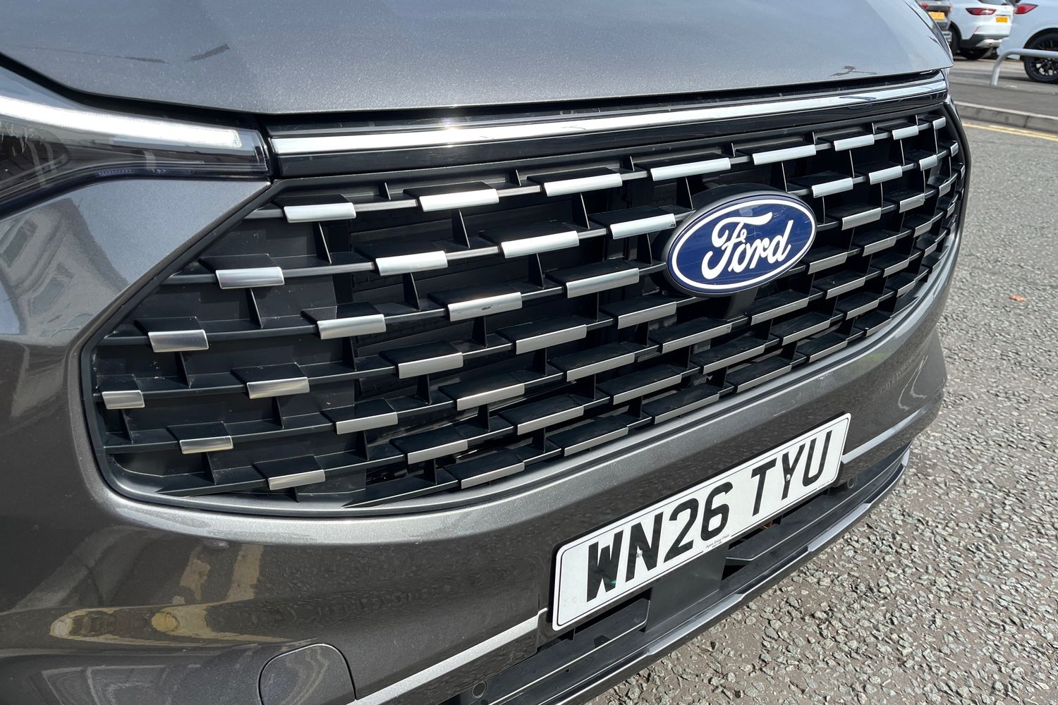 Ford TOURNEO CUSTOM Photo 23
