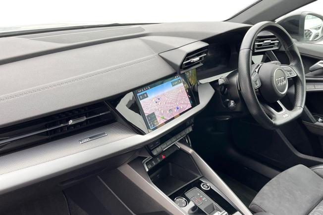 Audi A3 Photo 2