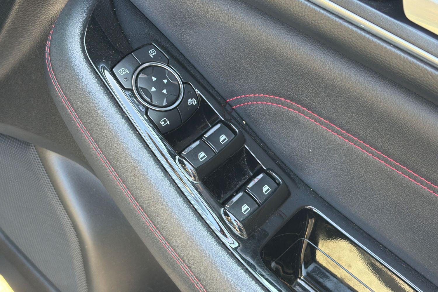 Ford S-MAX Photo 15