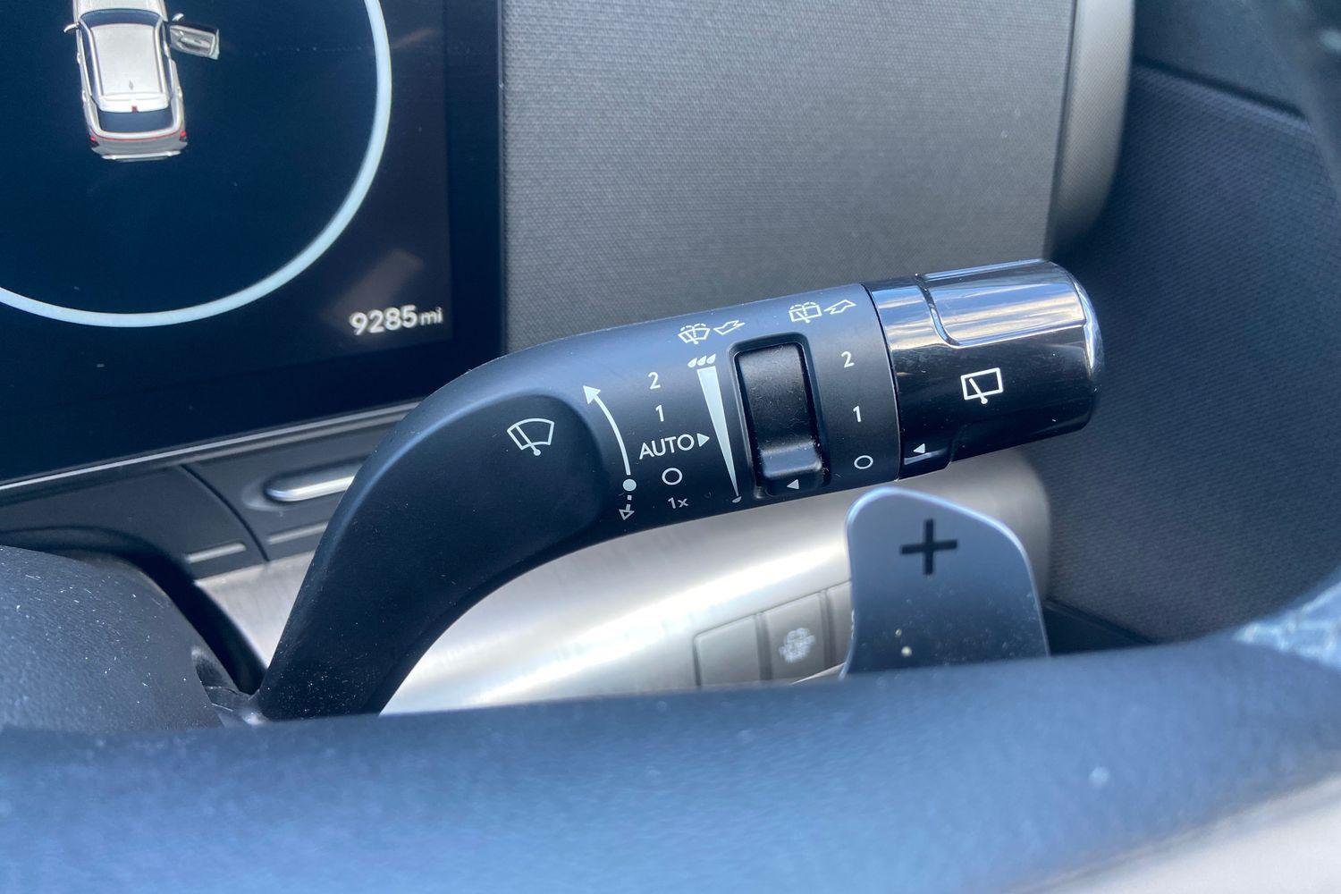 Hyundai KONA Photo 14