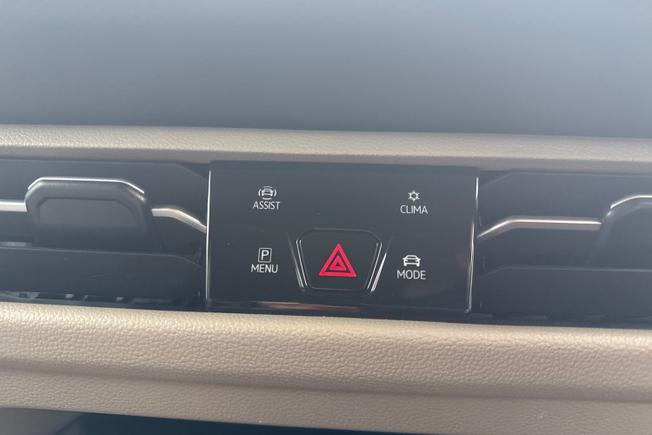 VOLKSWAGEN Multivan Photo 35