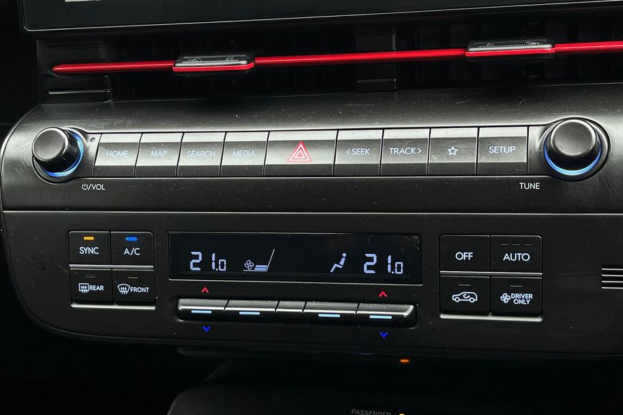 Hyundai Kona Photo autoimg-184ff8f158665efeb29154046f974ab426de8df2.jpg