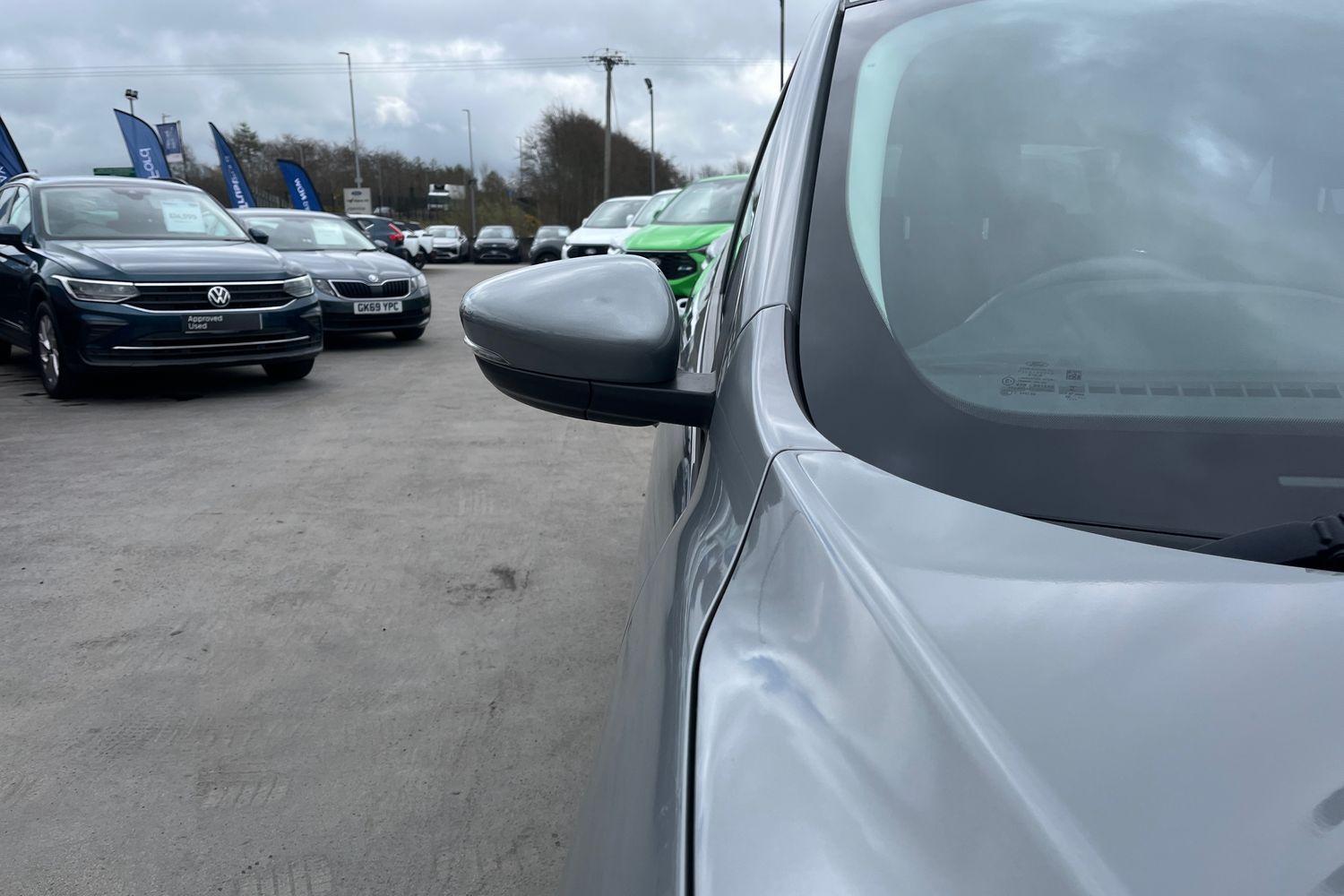 Ford KUGA Photo 24