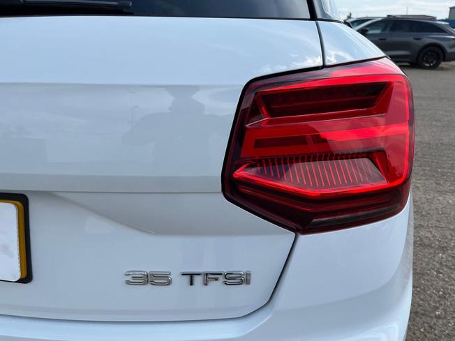 AUDI Q2 Photo 18