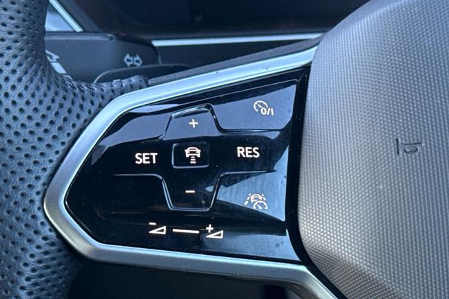 Volkswagen Tiguan Photo 16