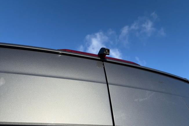 VOLKSWAGEN Crafter Photo 25