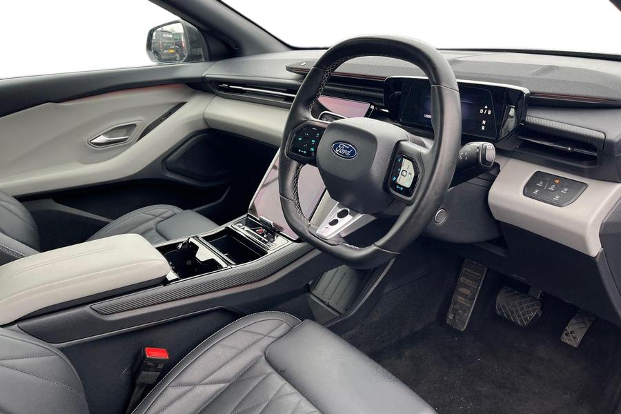 Ford CAPRI Photo autoimg-1860512522c59f8e40c18ea45e95f79713bc7daf.jpg