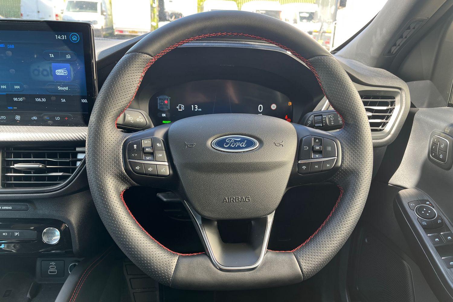 Ford KUGA Photo 11