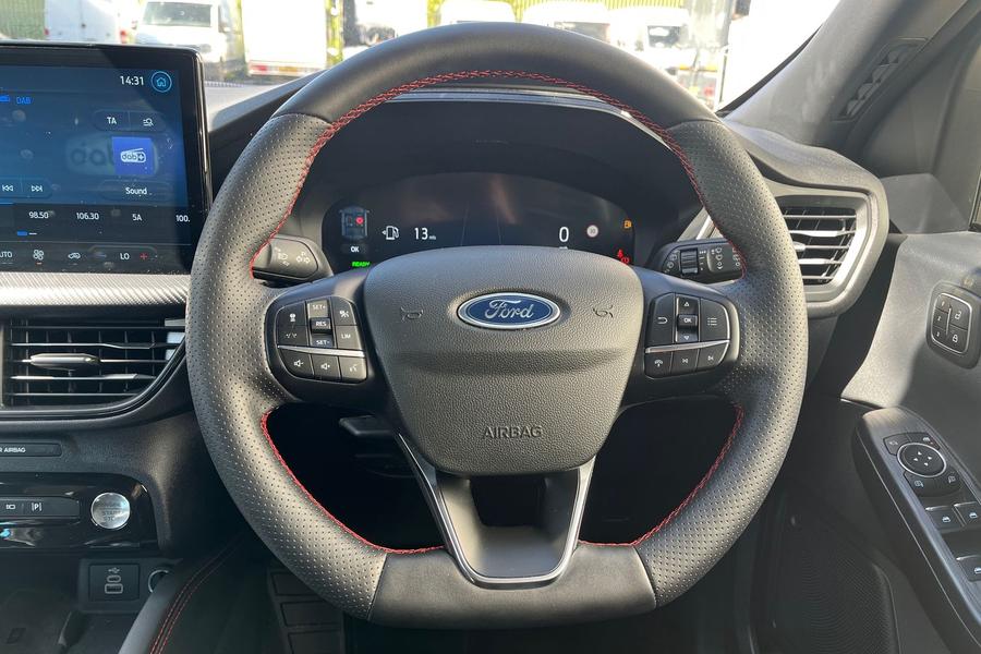Ford KUGA Photo autoimg-18613b4b6868d1d1f6a65aed75f438e183c152e9.jpg