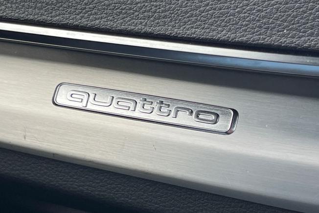 AUDI Q5 Photo 34