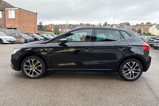 SEAT Ibiza Photo 25